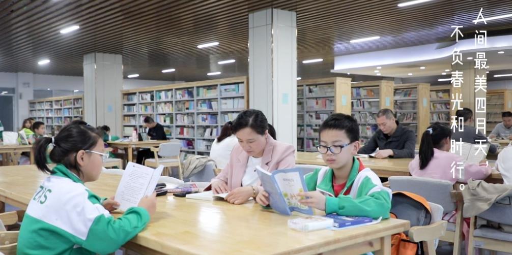 湖南师大附中星沙实验学校：最好的陪伴是校图书馆