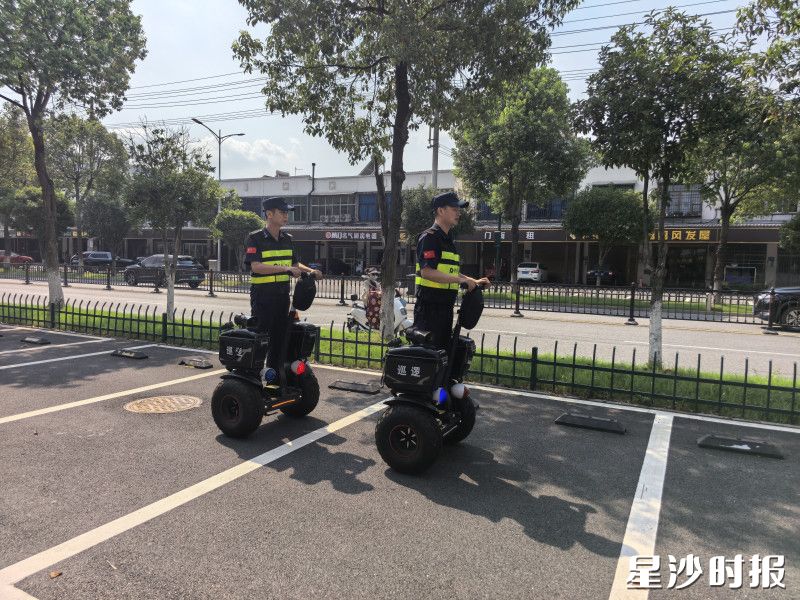 保利物业对安沙镇域开展日常巡防。均为安沙镇 供图