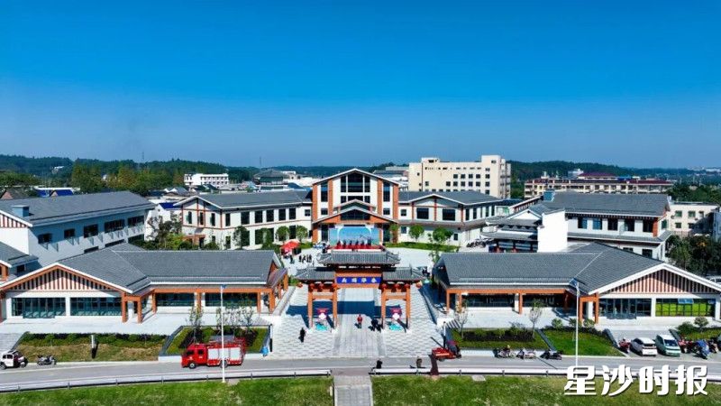 图为春华码头(田园综合体数字化农旅服务中心)项目。均为春华镇供图