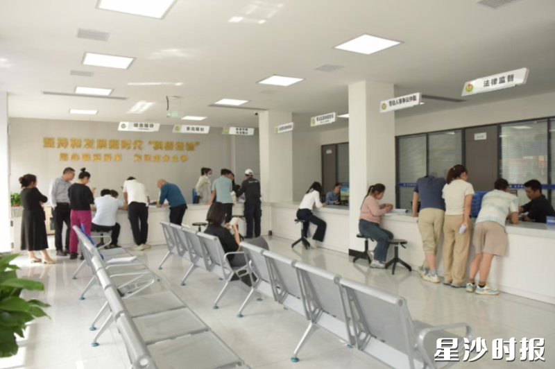 长沙县社会治安综合治理中心一角。 长沙县社会治安综合治理中心一角。