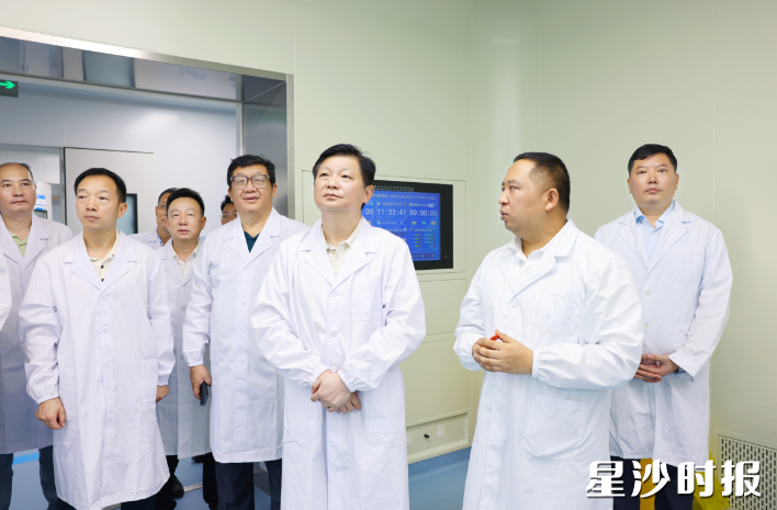 付旭明在湖南贝卓特医疗科技有限公司，调研医疗器械研发创新及成果转化情况。