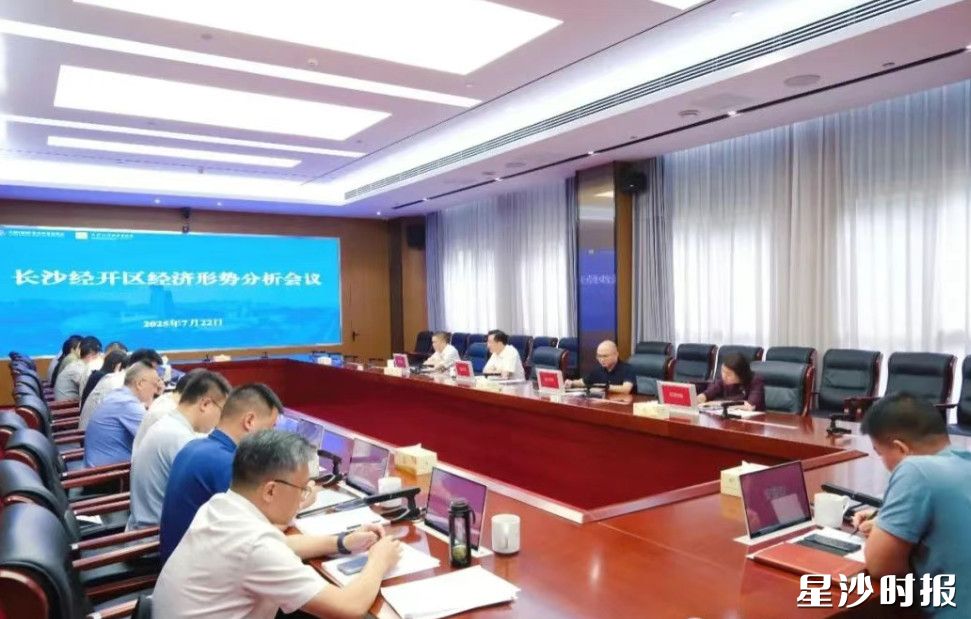 会议现场。均为李杰 摄