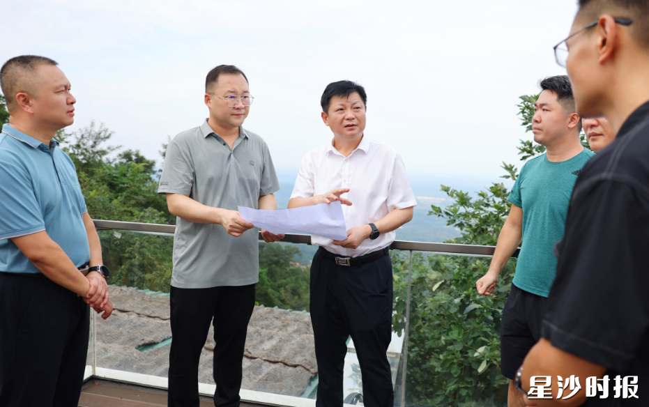 付旭明在高桥镇紫竹山星空旅人野奢度假酒店督导。曾诗怡 摄