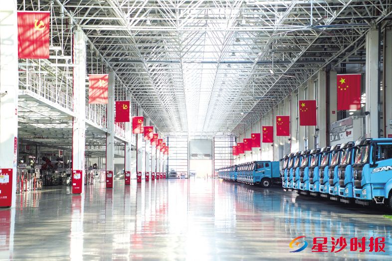 　　三一重卡作为新能源重卡行业领军者，市场保有量稳居第一。舒展 摄