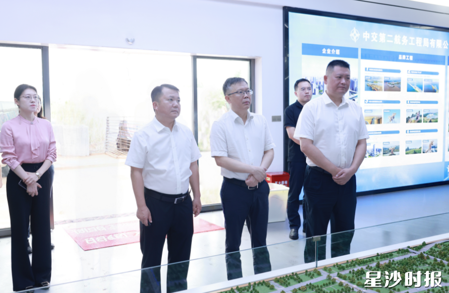 调研现场。董坤 摄 调研现场。董坤 摄