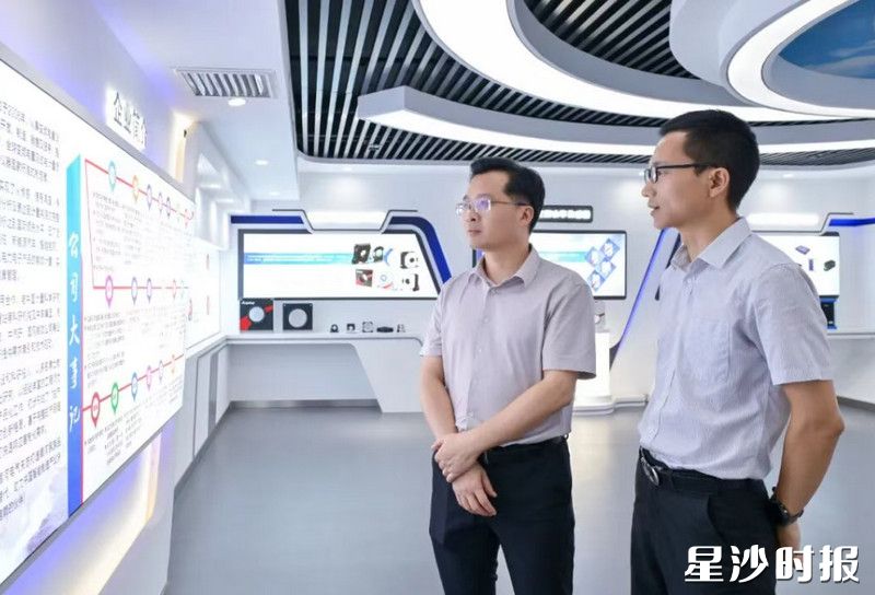 蒋红波在湖南银河电气有限公司调研并开展安全生产检查。