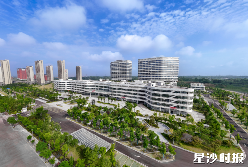 已开业运营的长沙县人民医院。章帝 摄