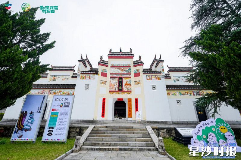 由杨公庙改建而成乡村美术馆。 由杨公庙改建而成乡村美术馆。